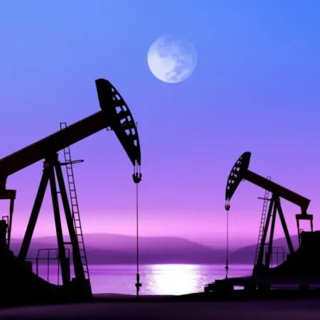 Тревоги насчет спроса на нефть снижают ее стоимость